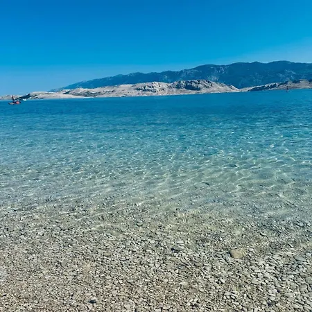Azra - Seafront Pag 公寓 帕格