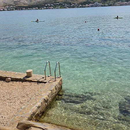 Azra - Seafront Pag